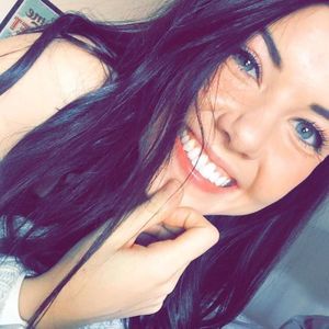 Meet your Posher, Makayla